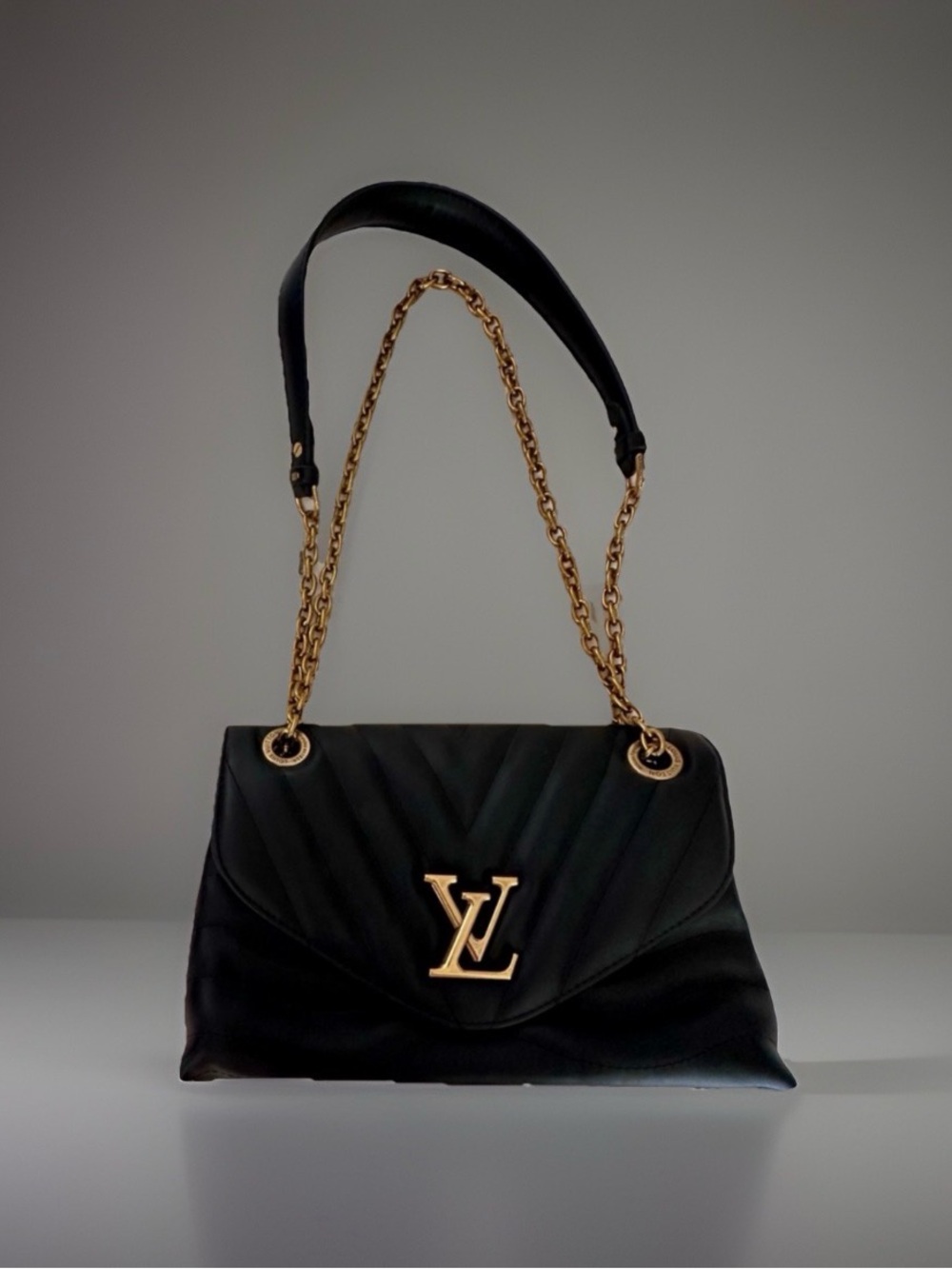 Luxury New Wave Chain Black Quilted Shoulder Bag